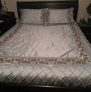 Full/Queen comforter set